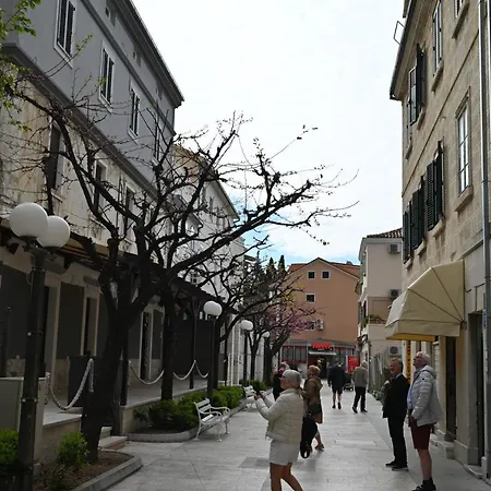 Old Town Apartment